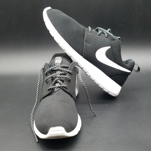 roshe run one